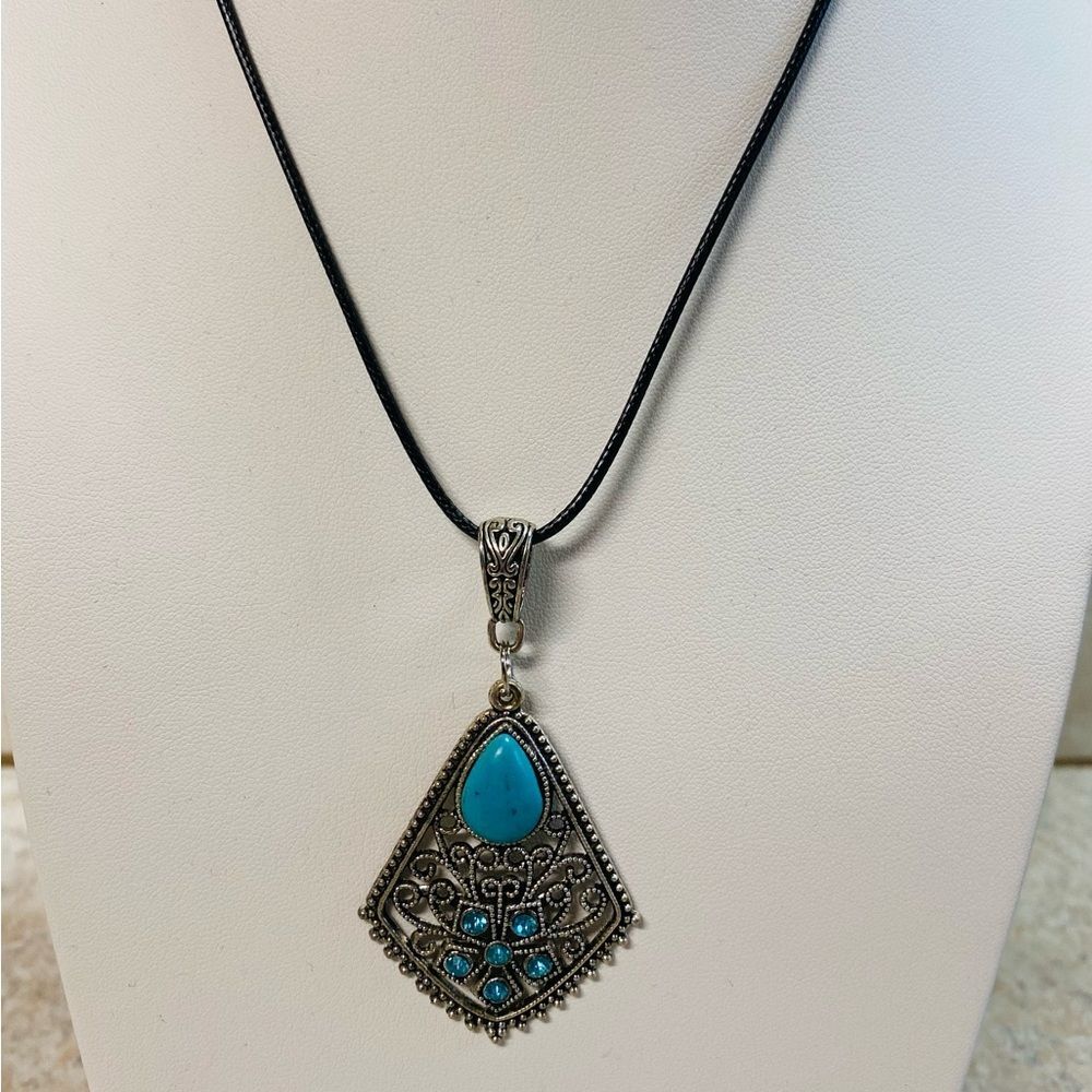 Southwestern Style Necklace, Milgrain Beading, Faux Turquoise & Blue Crystals